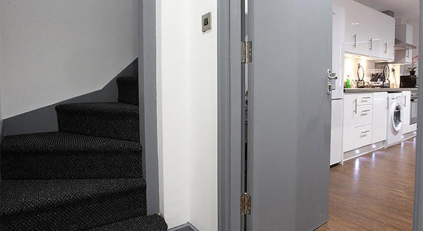 Lewis Apartment 1 Northern Quarter Sleeps Upto 4 Манчестер Екстер'єр фото