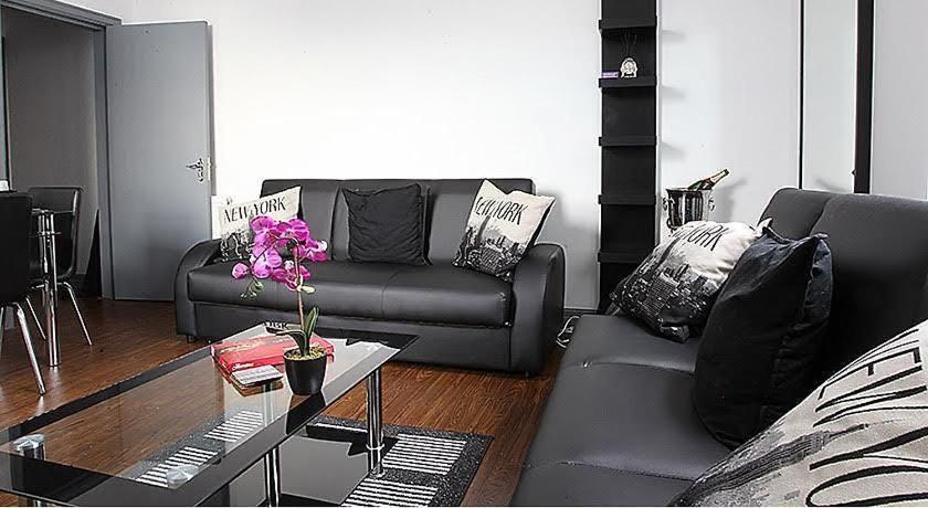 Lewis Apartment 1 Northern Quarter Sleeps Upto 4 Манчестер Екстер'єр фото